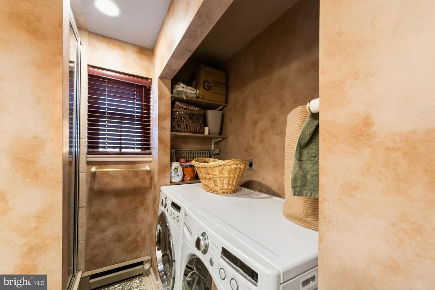 210 Wheaton Street photo 16