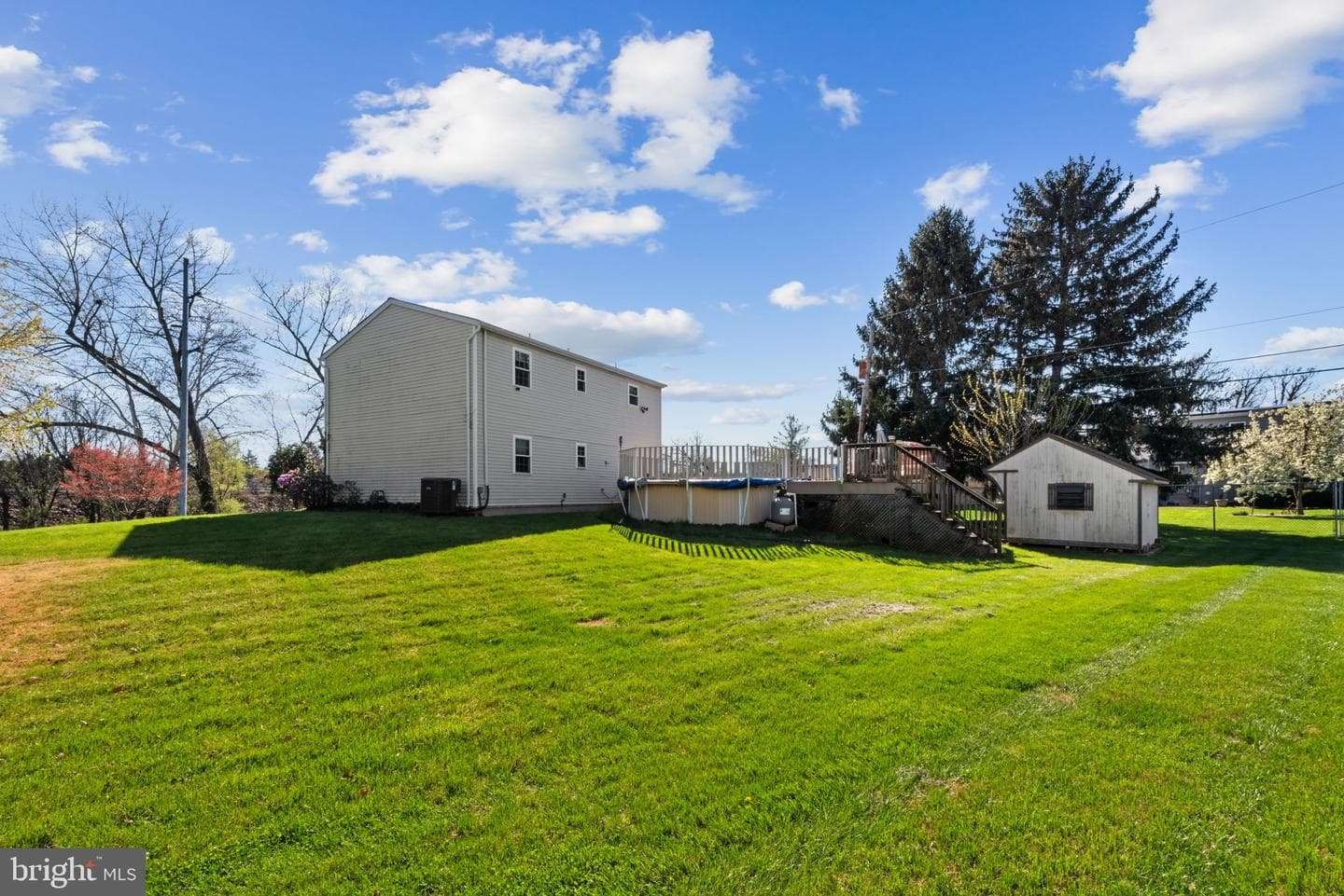 210 Wheaton Street photo 35