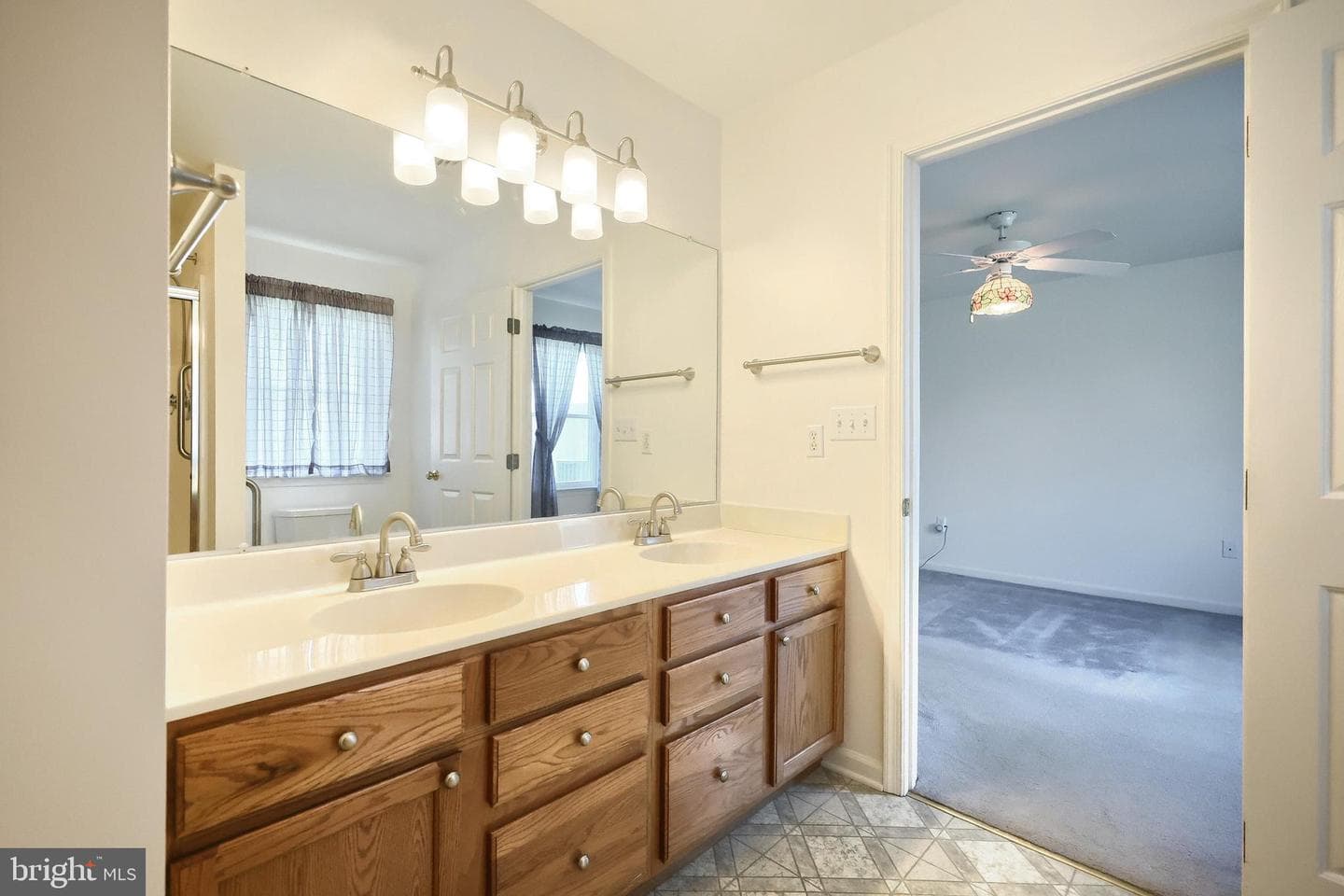 548 Buckthorn Drive #16 photo 26