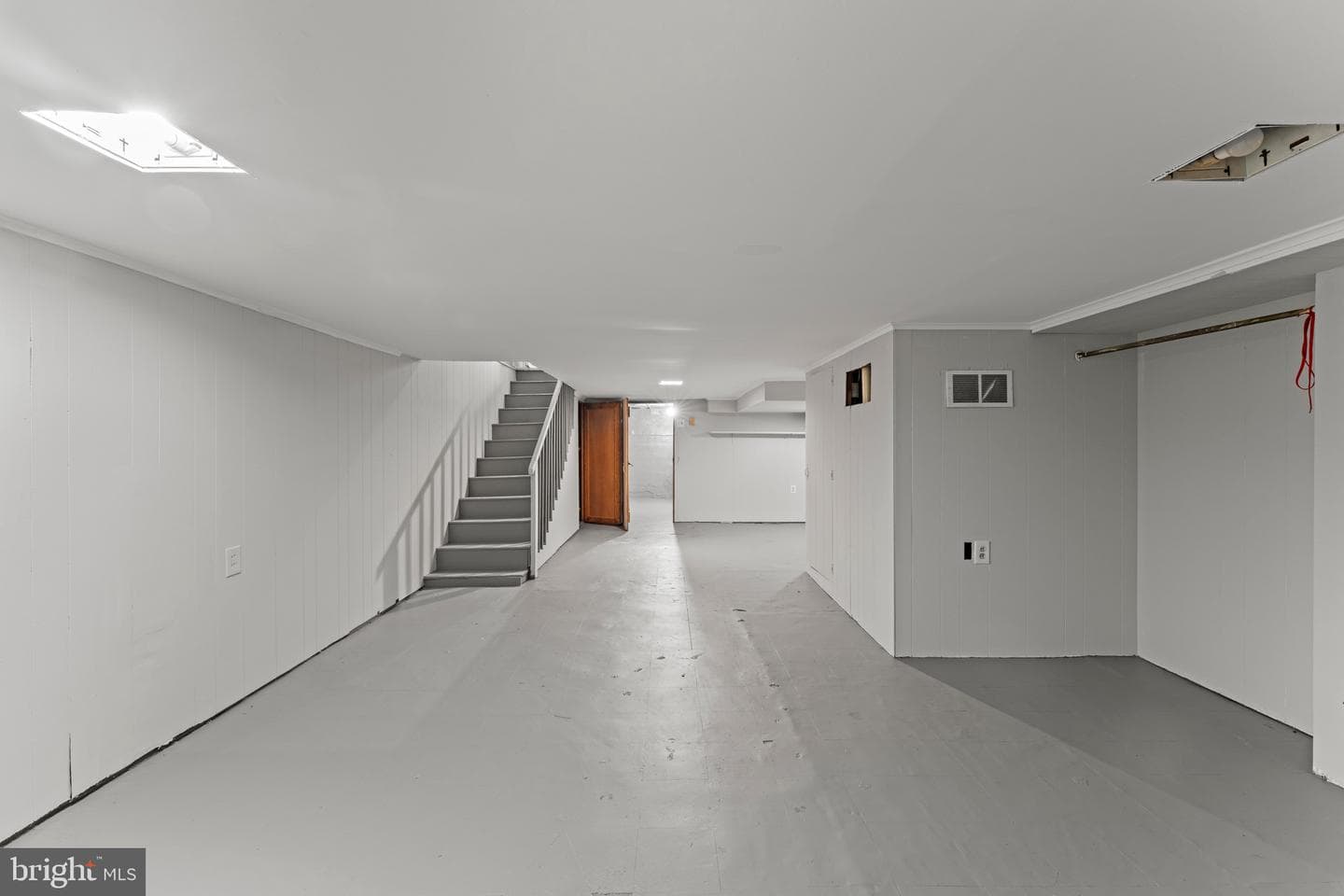 1514 W Philadelphia Street photo 26