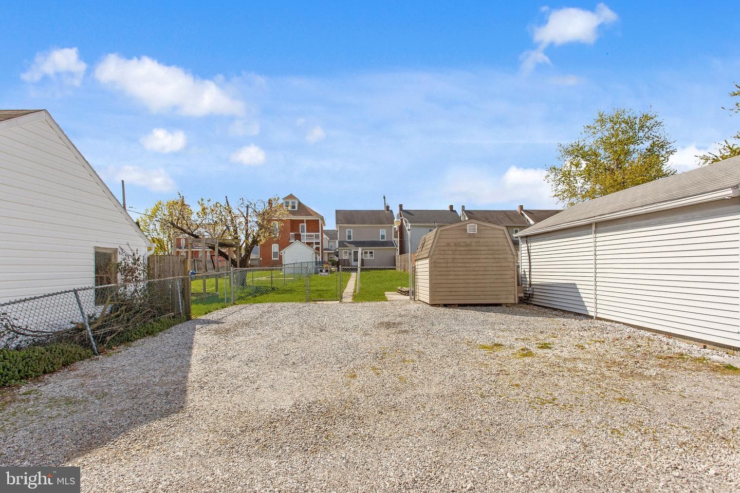14 Fair Avenue photo 4