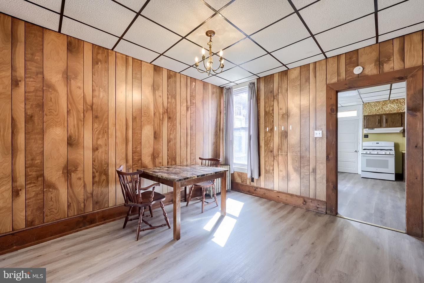 702 York Street photo 18