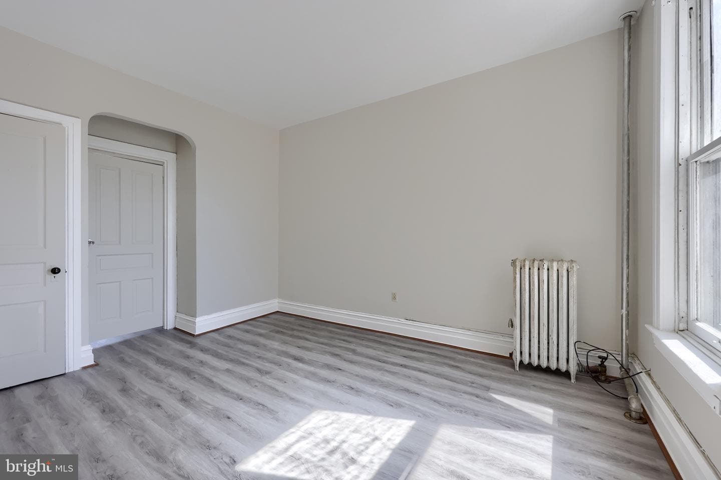 702 York Street photo 29
