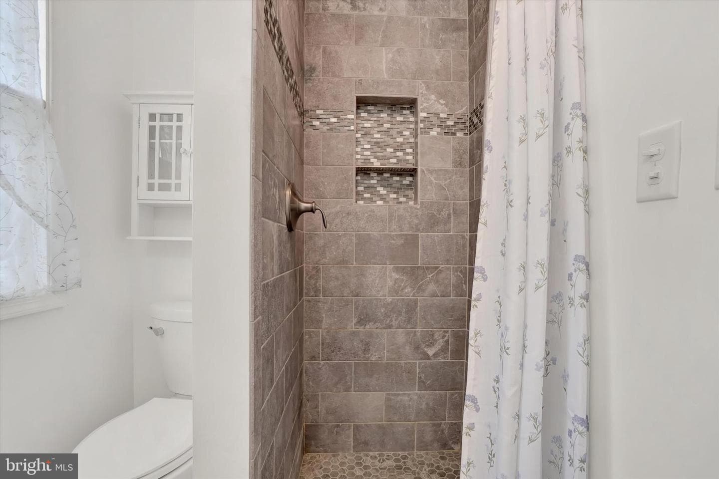 4497 Cedarwood Drive photo 22