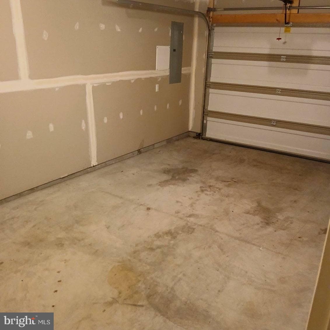 118 Scully Place photo 8