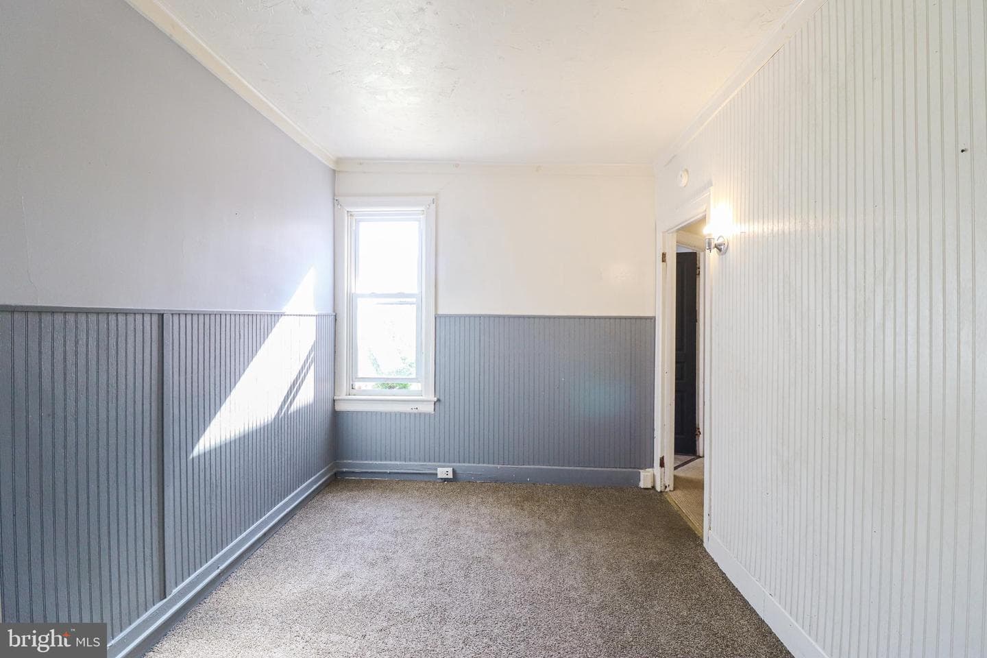546 Smith Street photo 15