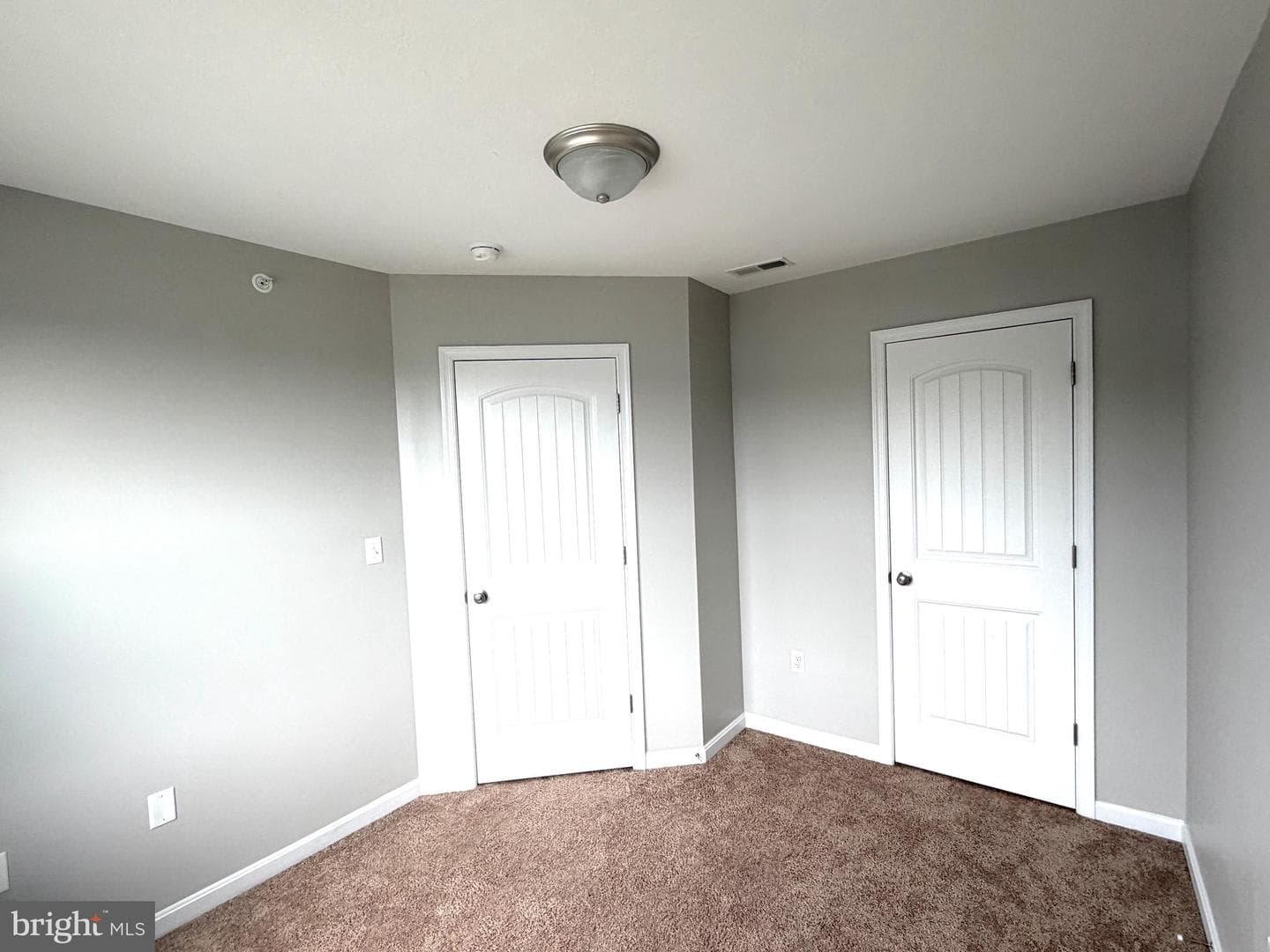 522 Charles Avenue photo 43