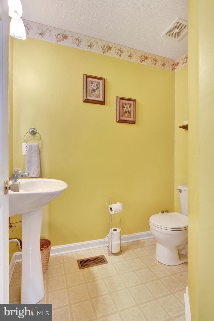 1210 Cranberry Lane W photo 17