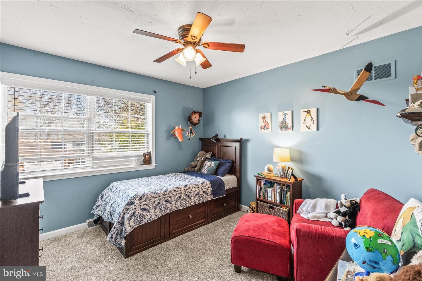 10 Amanda Avenue photo 25