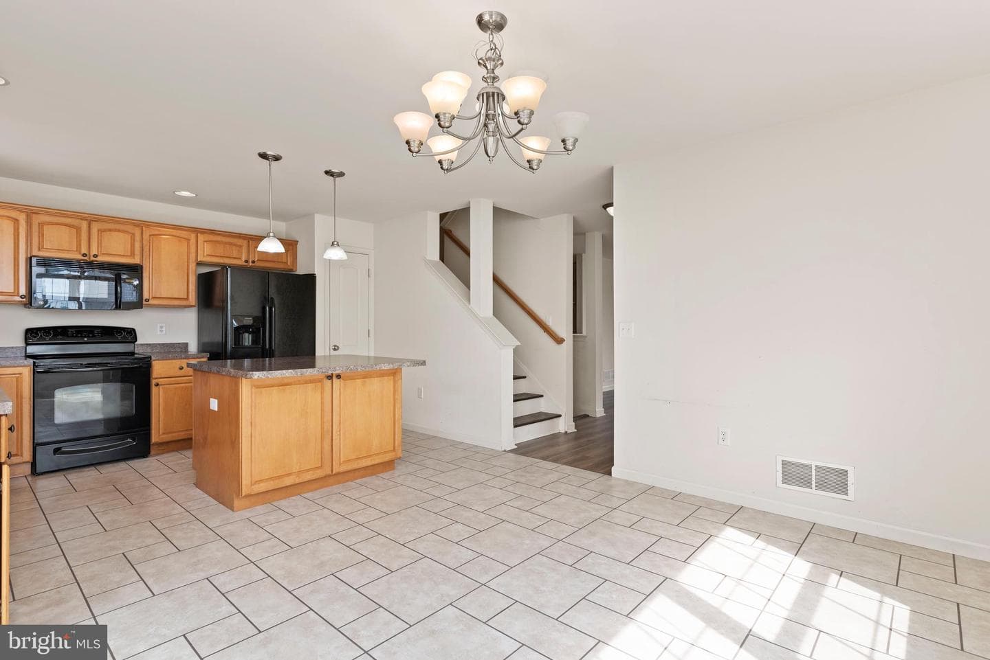 324 Weatherstone Drive photo 7