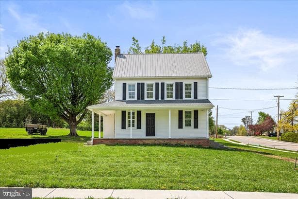 310 Clover Lane photo 2