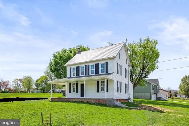 310 Clover Lane photo 3