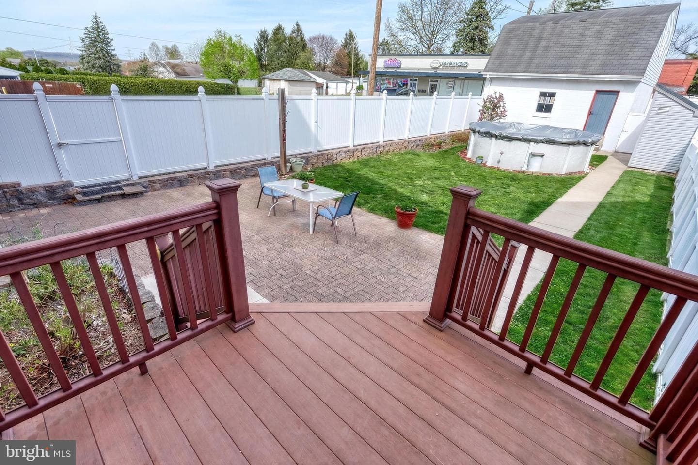 453 Carlisle Street photo 42