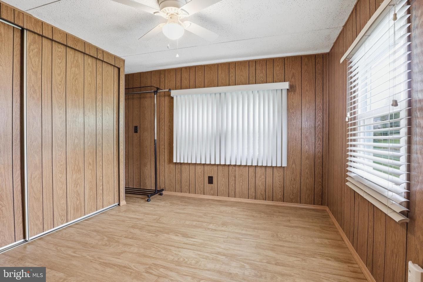 307 Blue Jay Drive photo 18