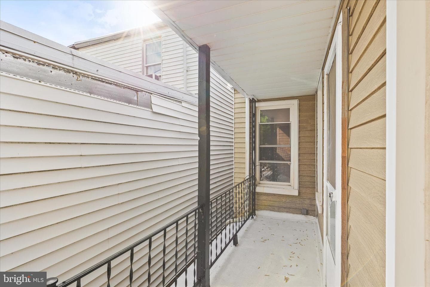 637 W College Avenue photo 26