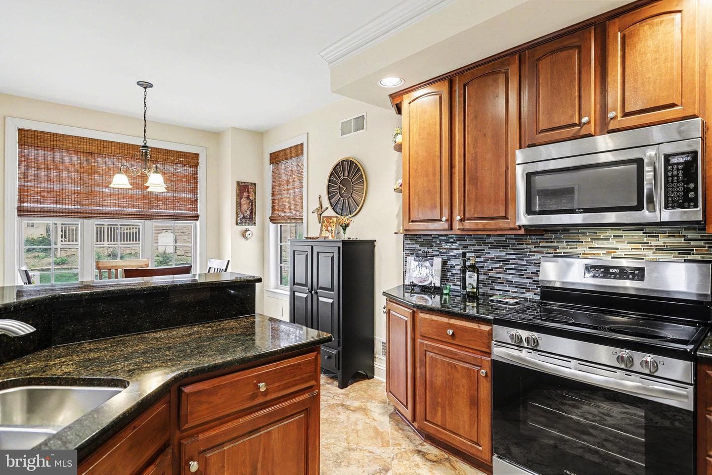 9 N Alydar Boulevard photo 6