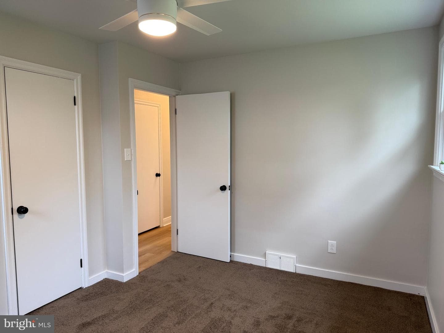107 Fairview Road photo 28