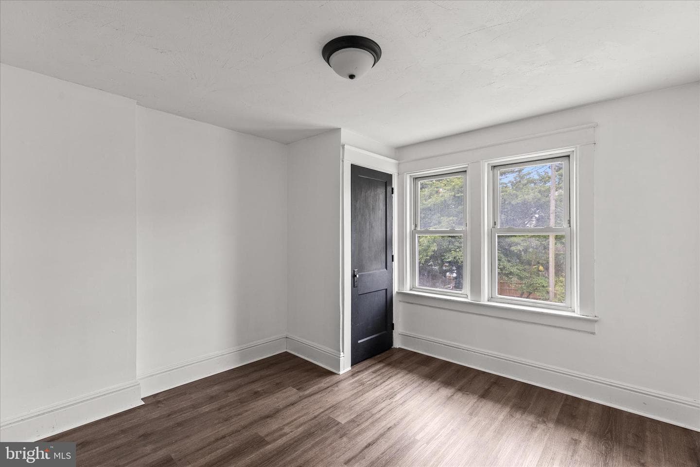 44 N Clinton Street photo 16