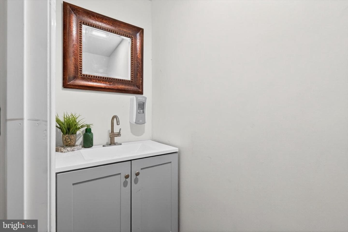 624 Bartlett Drive photo 34