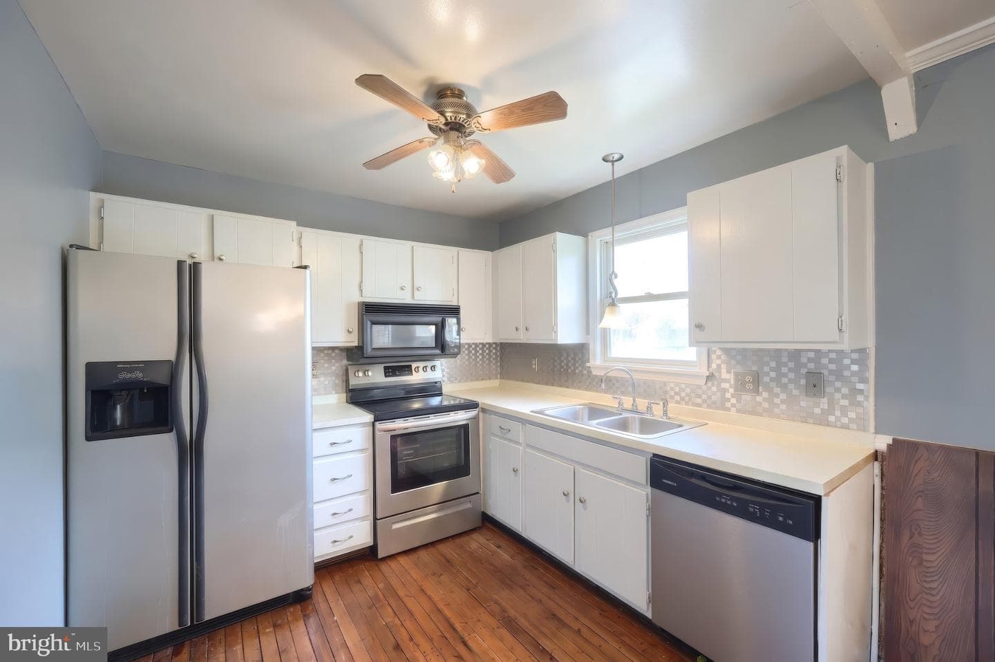 3401 Partridge Drive photo 4