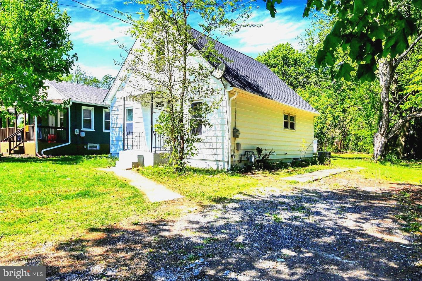 15 Pear Avenue photo 6