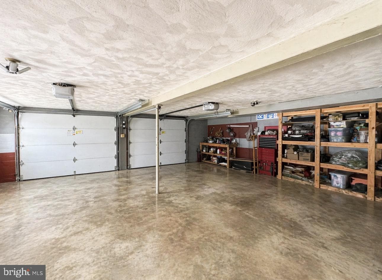 555 Woodland View Drive photo 23