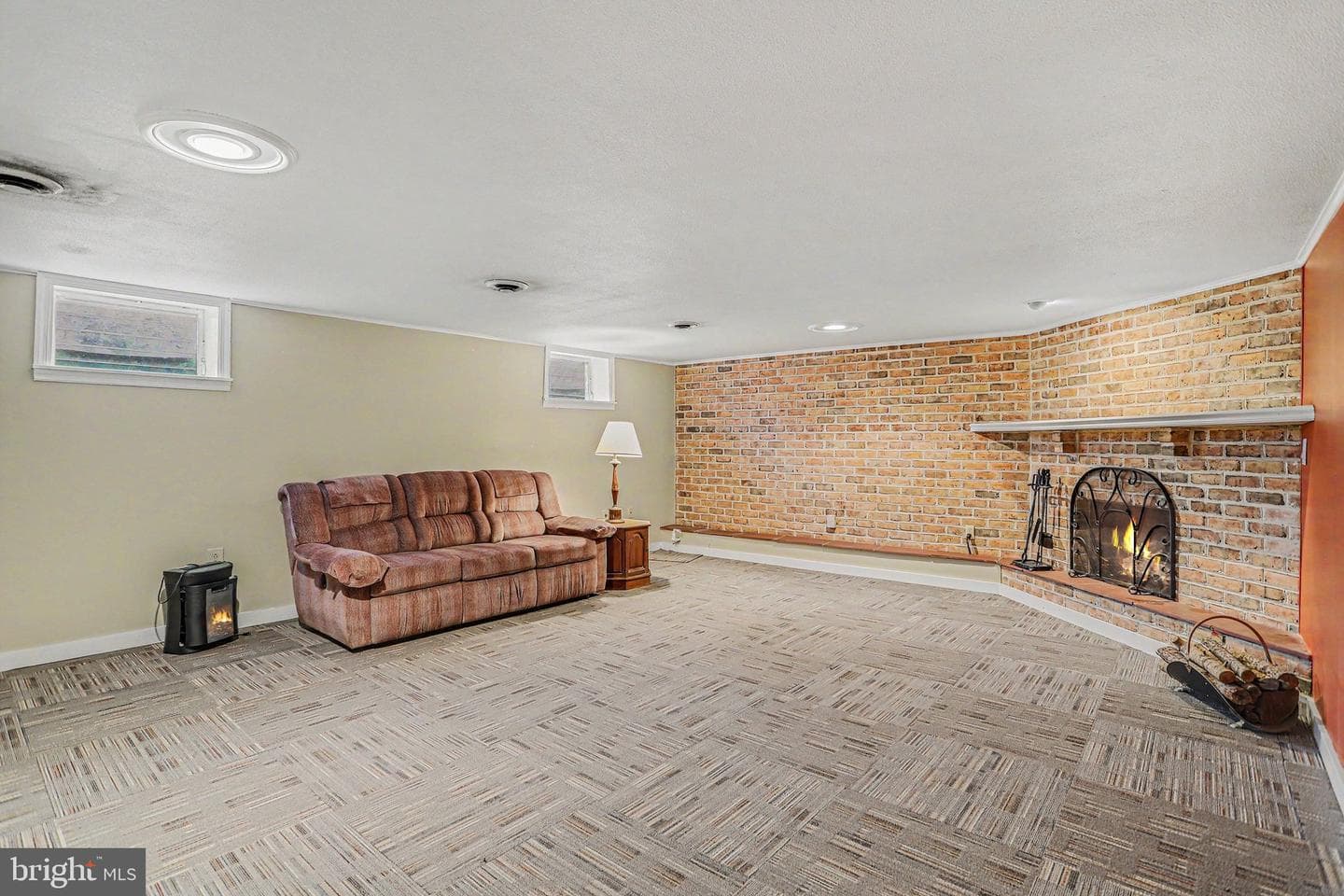 12 Greenbriar Drive photo 17