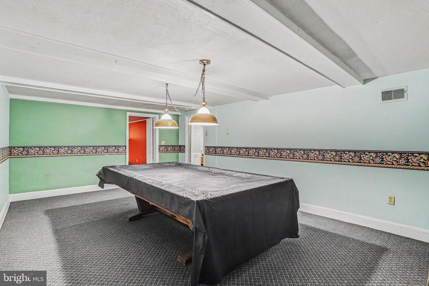 12 Greenbriar Drive photo 18