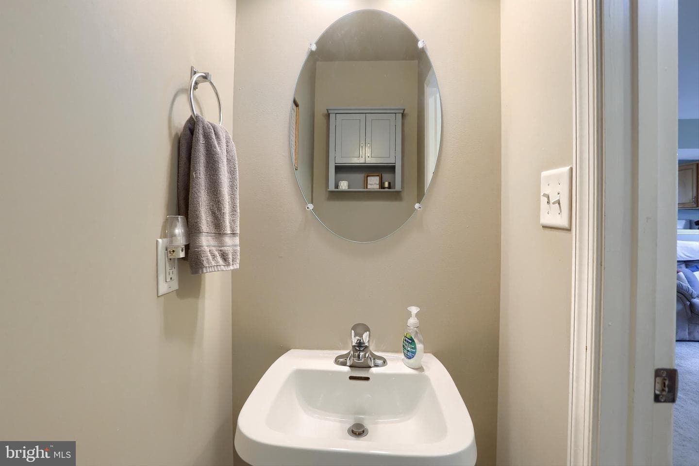 120 E Beaver Street photo 9