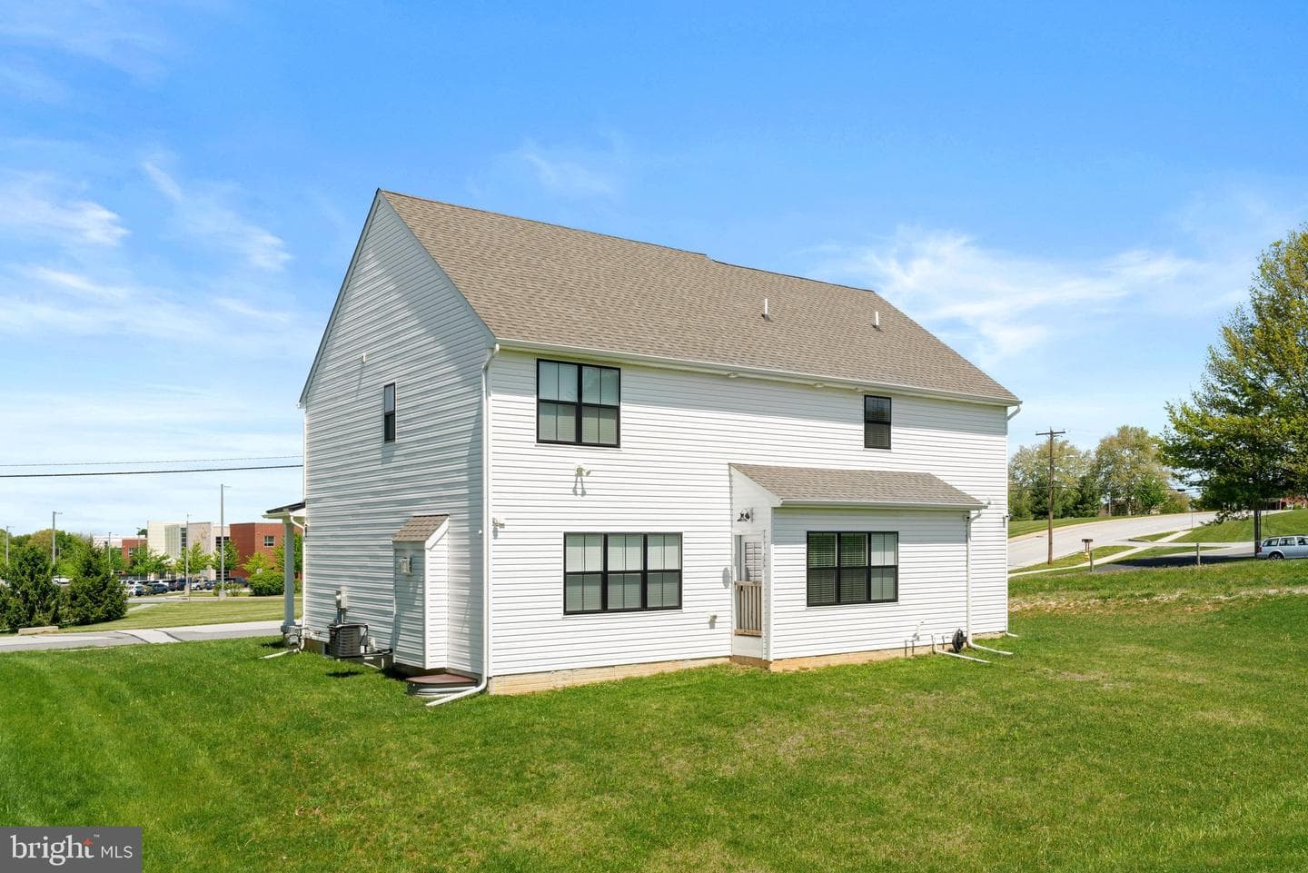 79 Beck Road photo 29