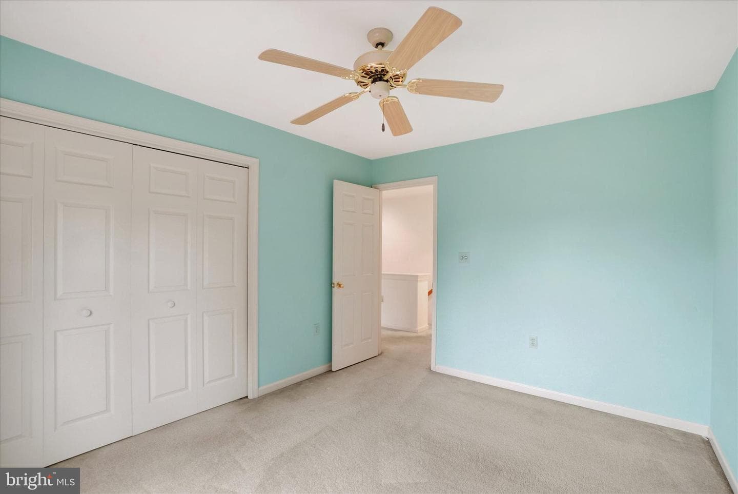 56 Jean Lo Way photo 21
