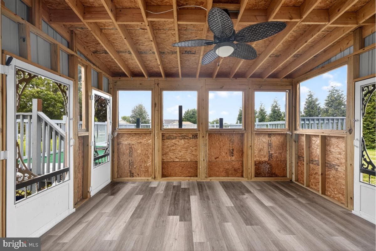 1500 Wanda Drive photo 11