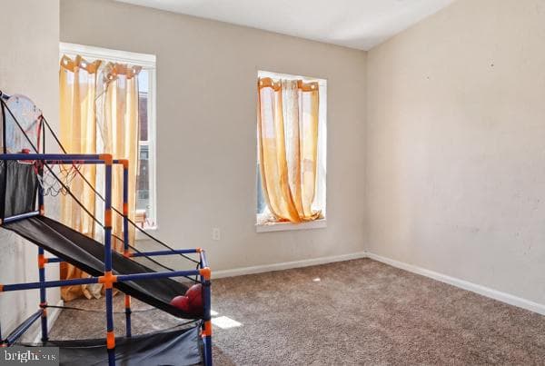 47 E South Street photo 19