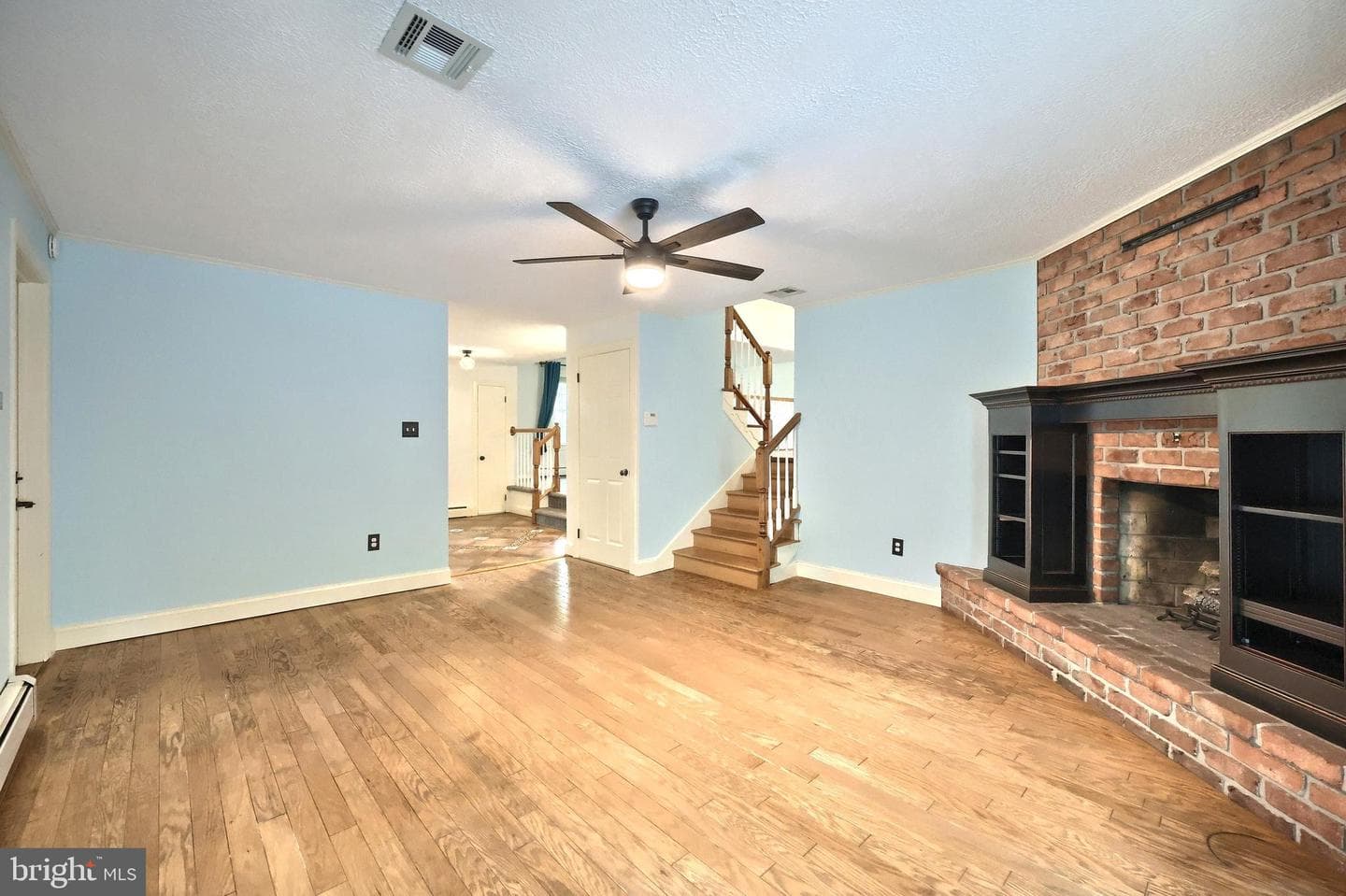 2505 Hepplewhite Drive photo 16