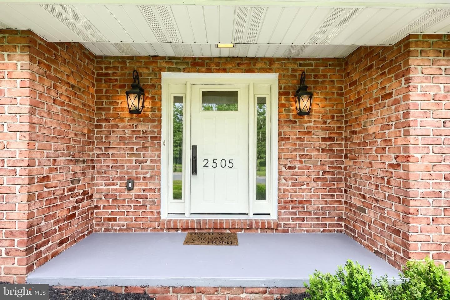 2505 Hepplewhite Drive photo 9