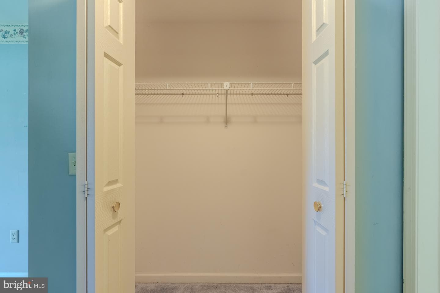 305 Stonegate Road photo 20