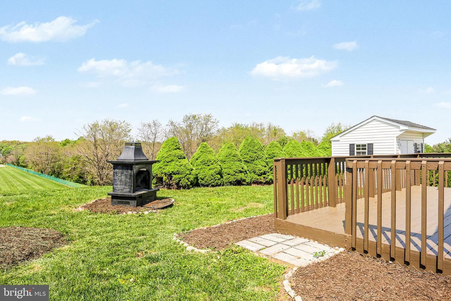 1443 Wanda Drive photo 5