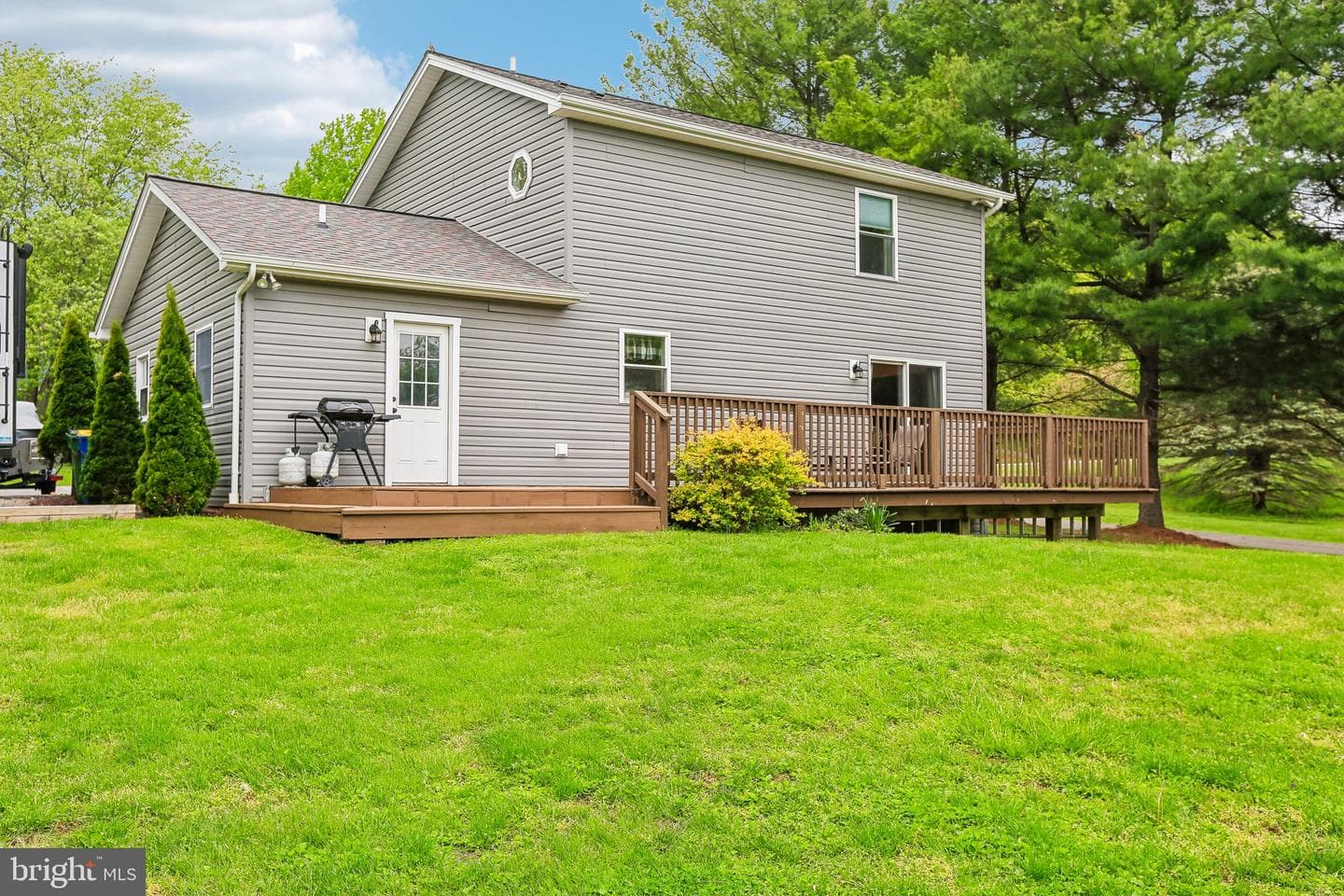 440 Valley View Drive photo 32