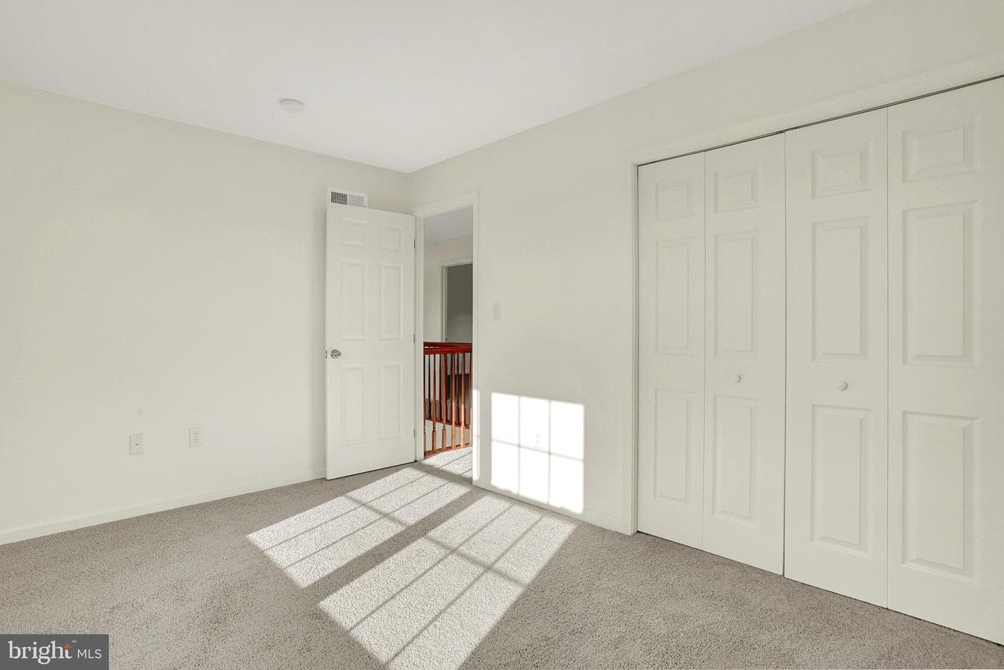552 Soapstone Lane photo 35