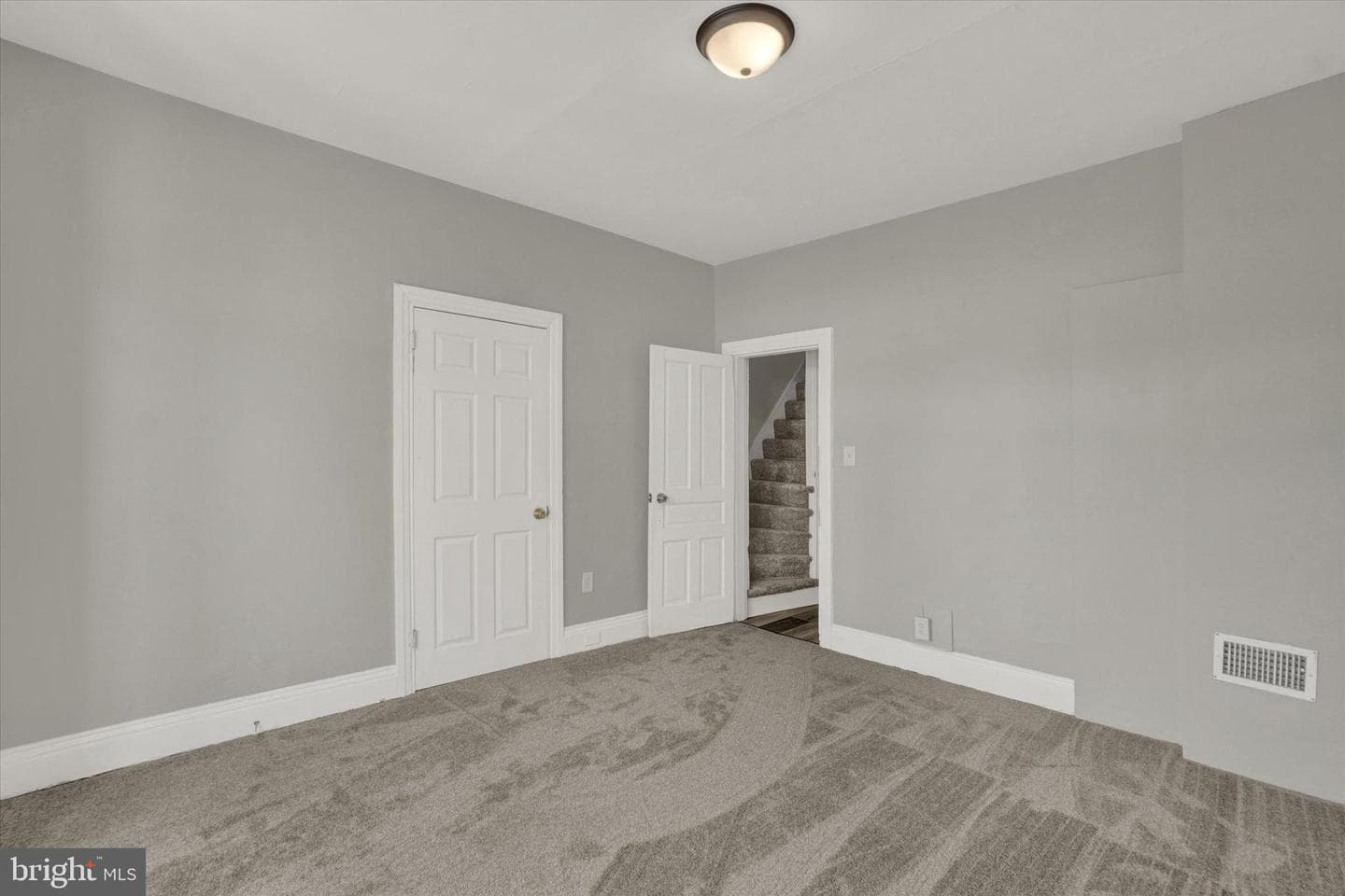 625 Lincoln Street photo 14