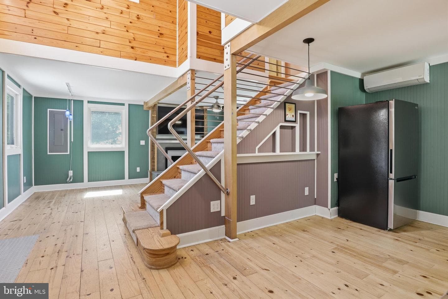 293 Grove Road photo 8
