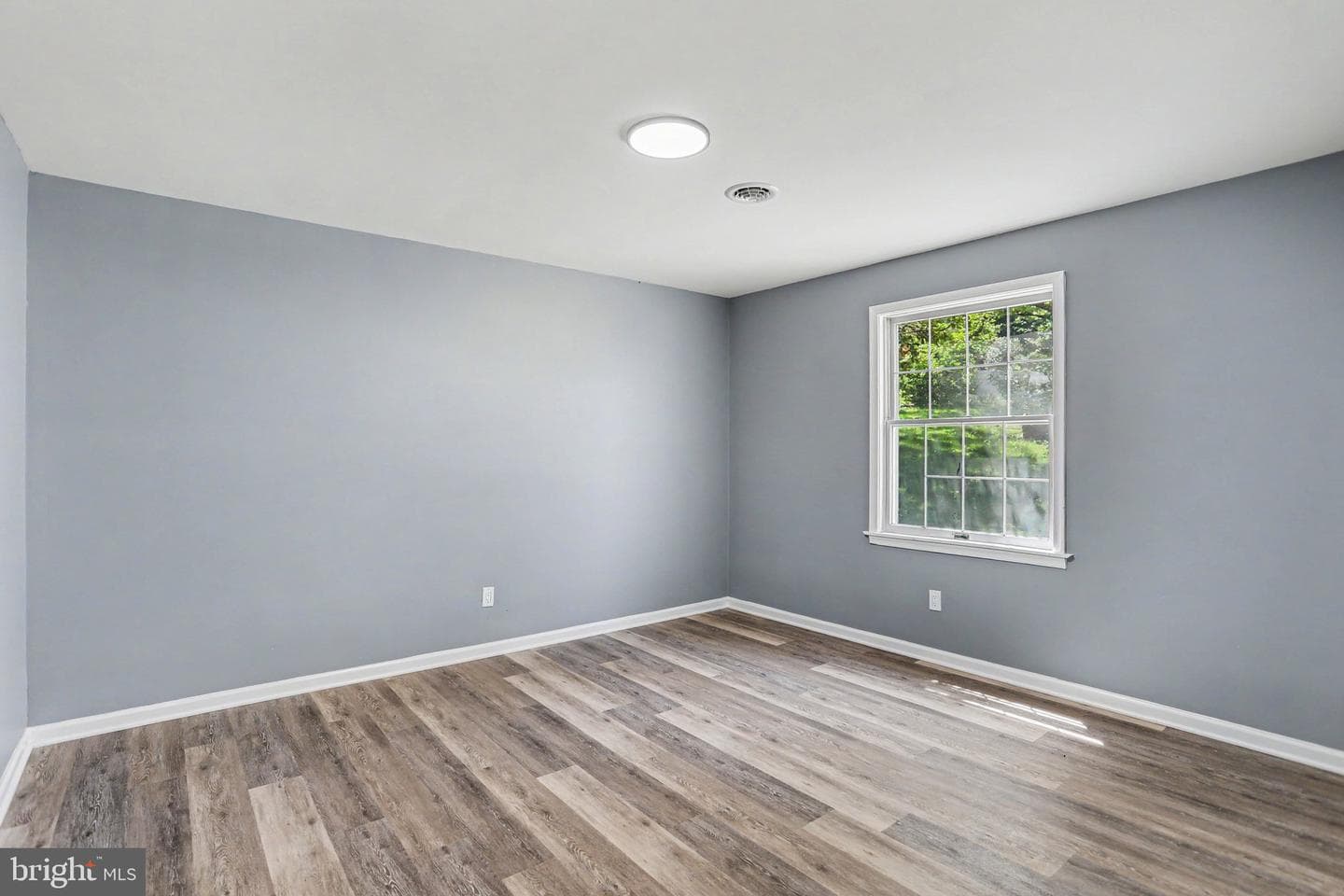 520 Woodland View Drive photo 12