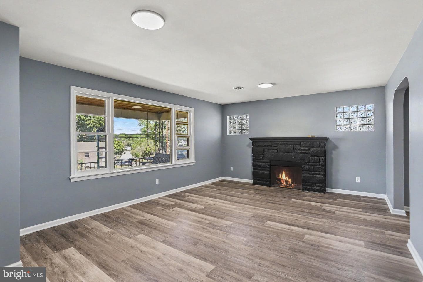 520 Woodland View Drive photo 3