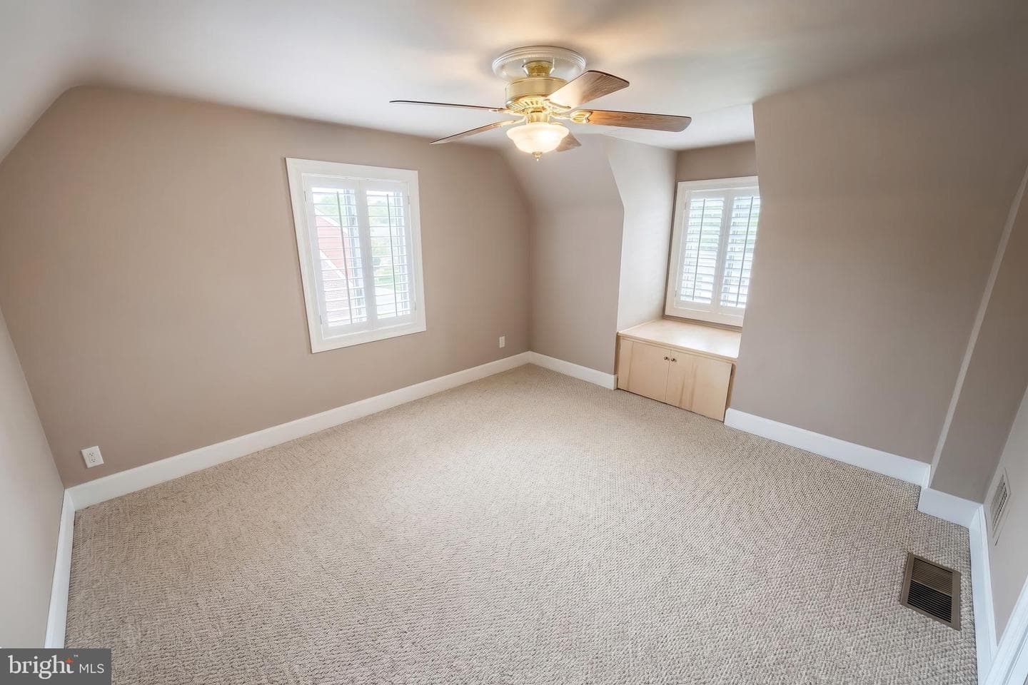 824 Grandview Road photo 21