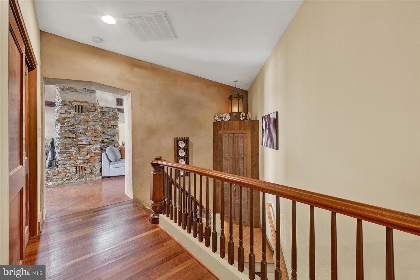 8272 Woodbine Road photo 16