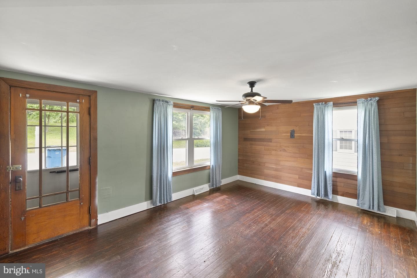 5483 Lehman Road photo 6