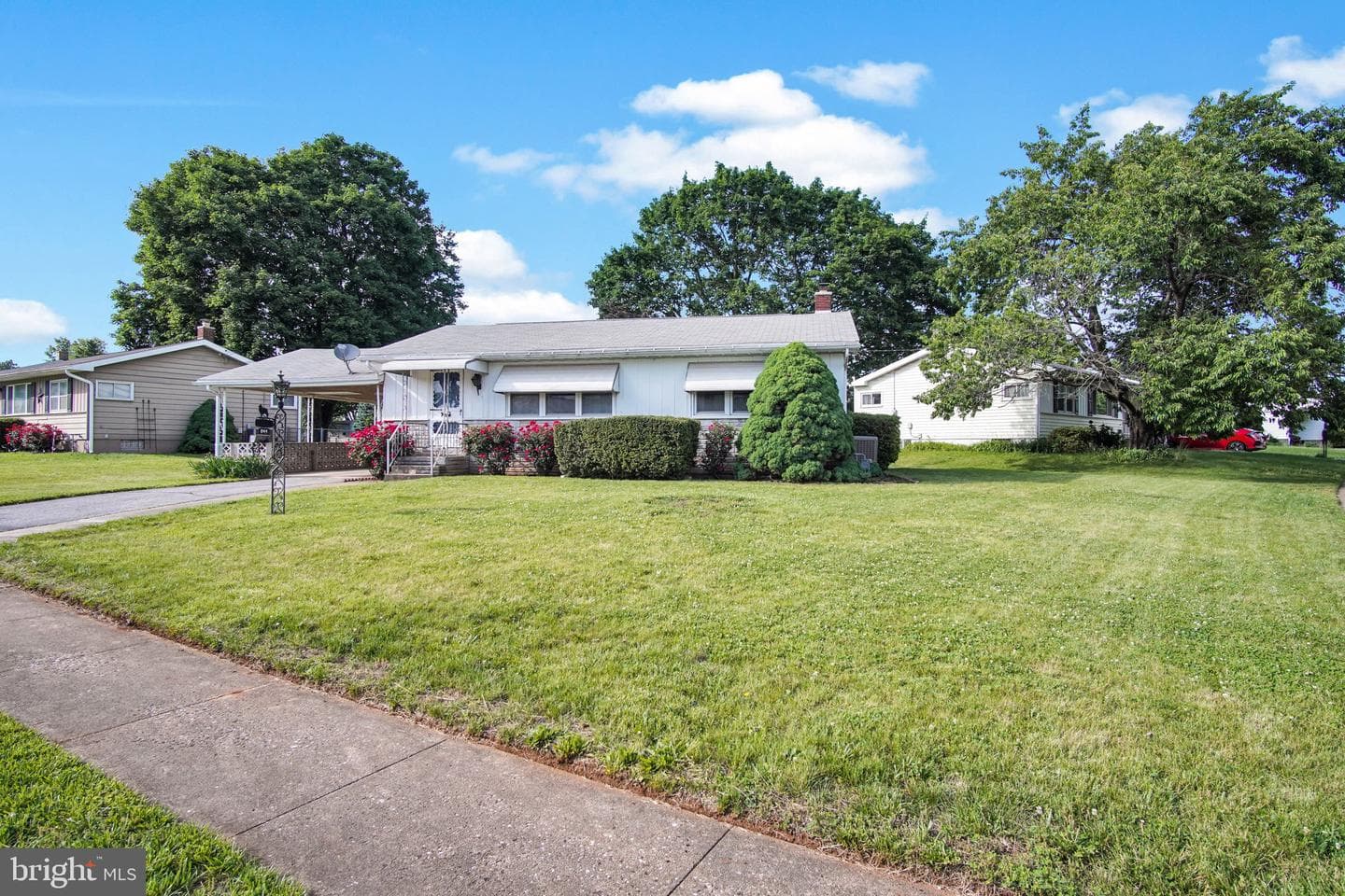 844 Gunnison Road photo 3