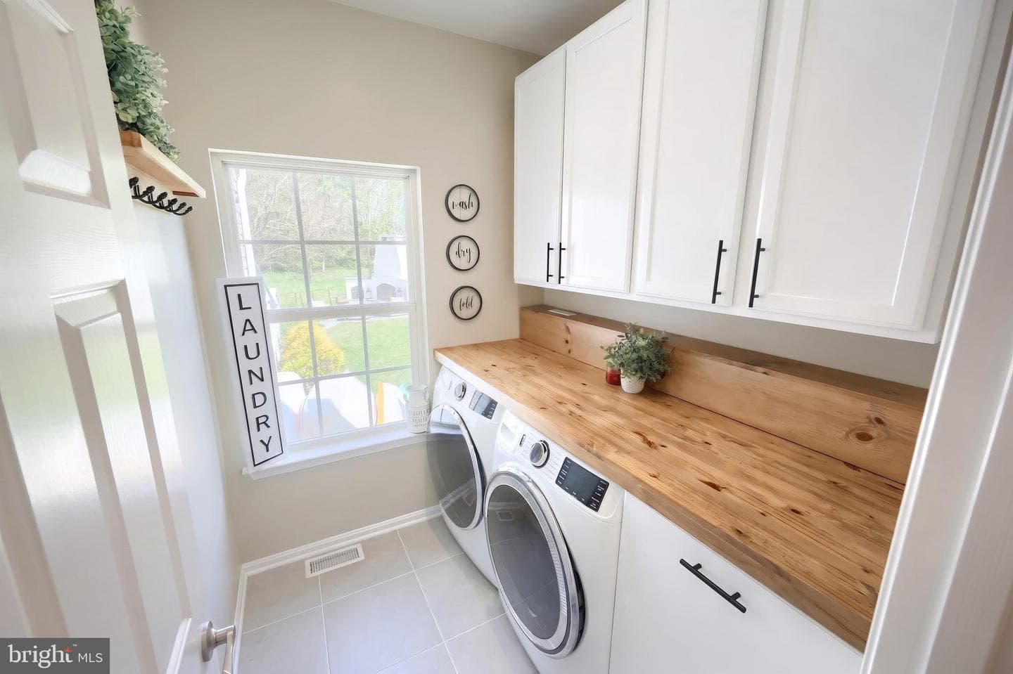 25 Willow Wood Court photo 17