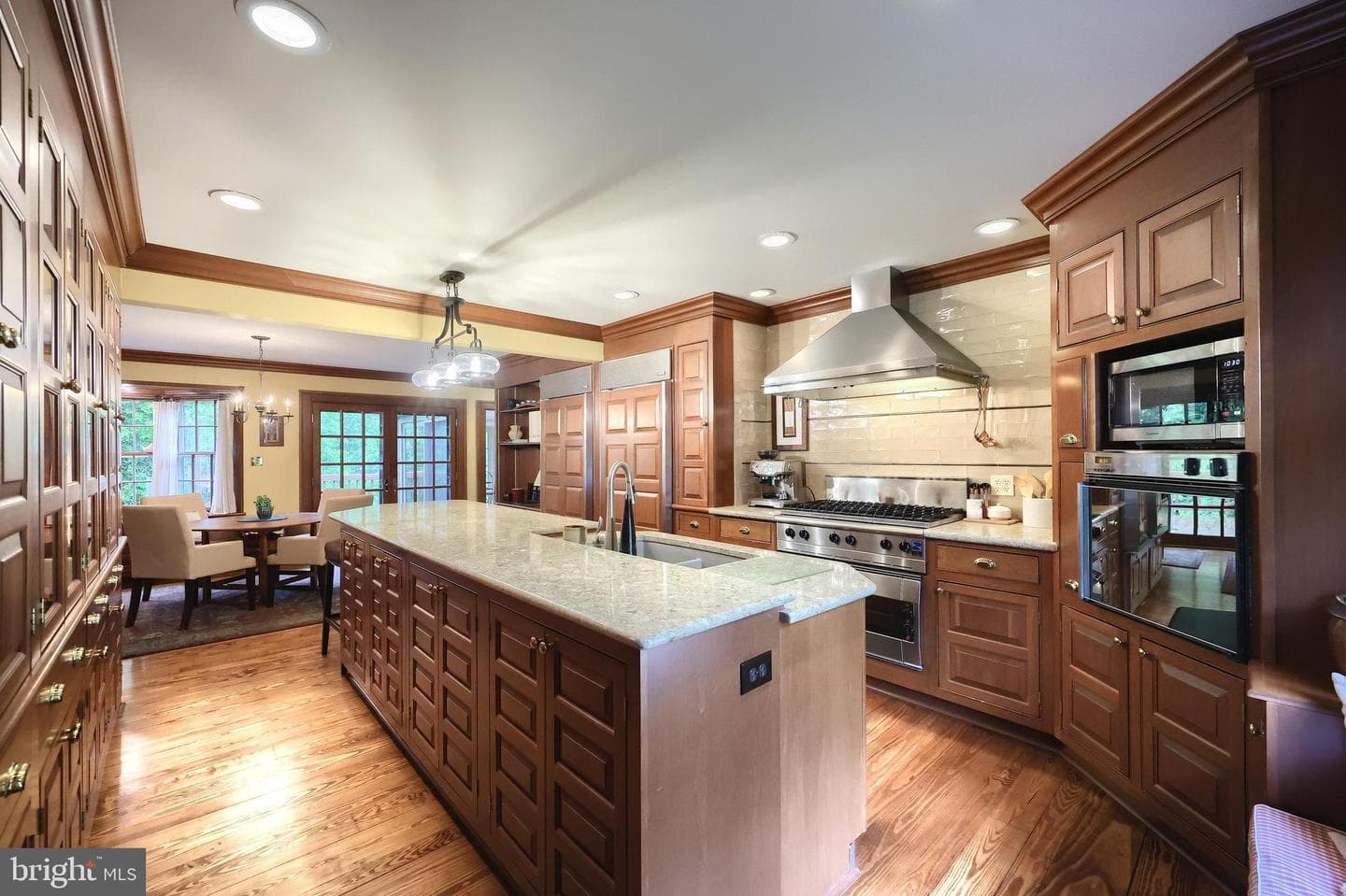 3220 Round Hill Road photo 27