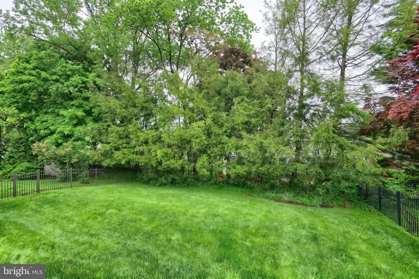 3220 Round Hill Road photo 8